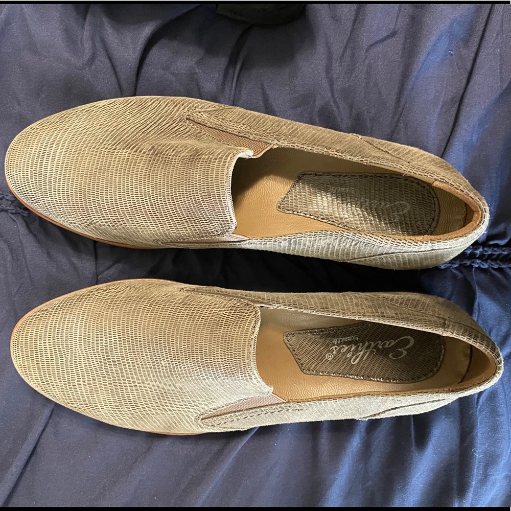 Womens Earthies Almada Slip-On Grey Printed Size 6